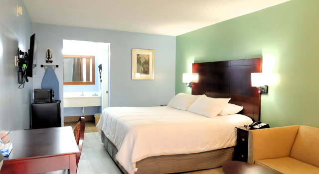 Двухместный номер Standard Americas Best Value Inn Suites & Studios Blytheville by Sonesta