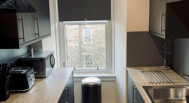 Stylish Apartment In Vibrant Tollcross, Забронировать Апартаменты/квартира Мерчистон Эдинбург, рядом с Замок в Эдинбурге