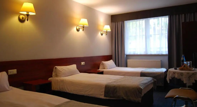 Трёхместный номер Standard Amigo Hotel