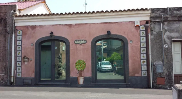 Oltre Il Giardino, Забронировать Отель Педара Этна