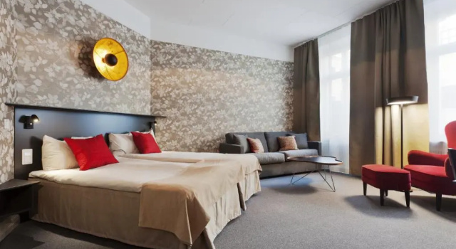 Четырёхместный номер Superior Hotel Örebro