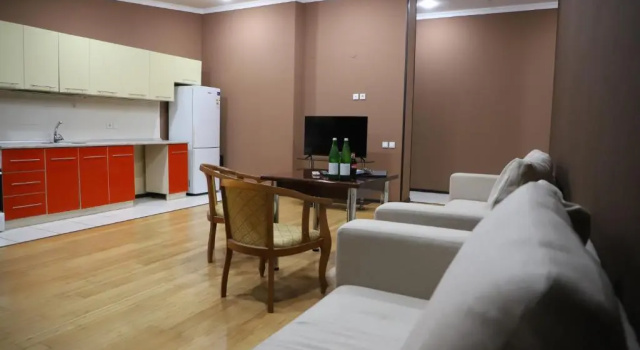 Апартаменты Superior с балконом Grand Avenue Hotel