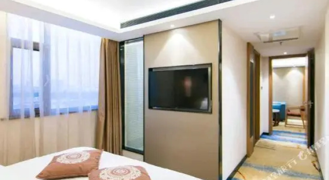 Люкс Sunny Rain Hotel
