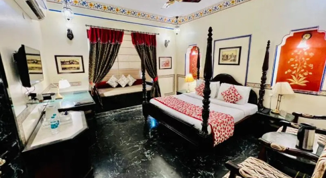 Трёхместный номер Deluxe с балконом Umaid Mahal - A Heritage Style Boutique Hotel
