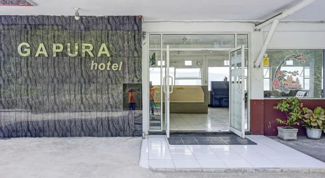 OYO 94772 Gapura Hotel, Брондау Қонақ үй Parapat Sumatra