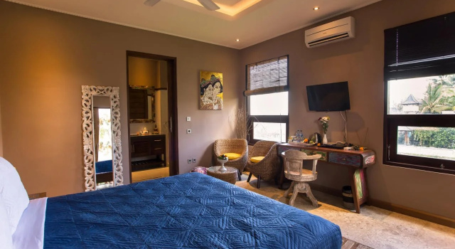 Solo Villas and Retreat