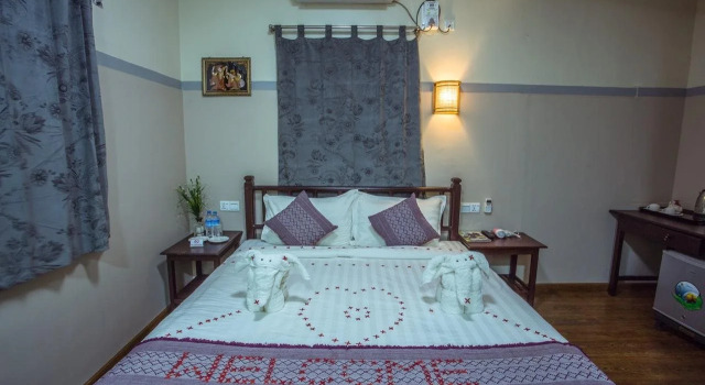 Nanda Garden Hotel, Rezerwuj Hotel Nyaung-U Mandalay Region