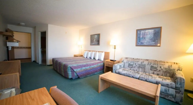 Номер Standard River Valley Inn & Suites