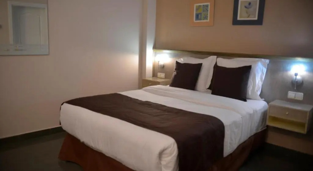 Двухместный номер Standard Hotel Velilla
