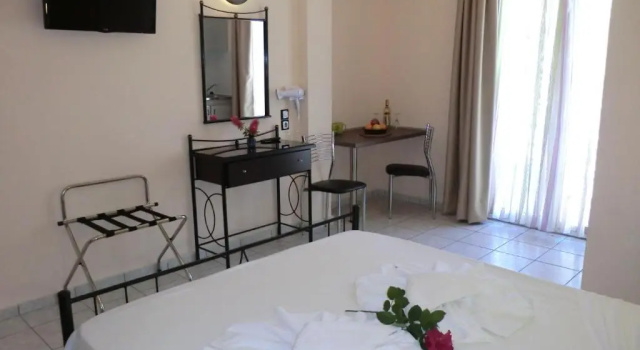 Студия с балконом Evelin hotel