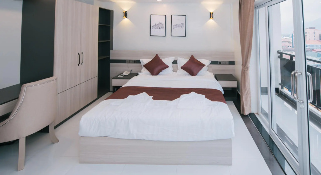 Полулюкс Twin Hotel Kampot