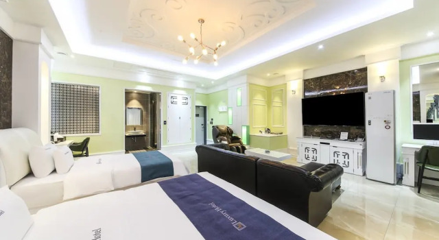 Myeongpum Drive-in Hotel, Забронировать Отель Бука Кванджу