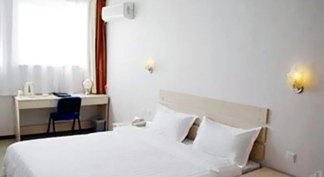 Mei Du Business Hotel, Забронировать Отель Отели Тяньцзинь с парковкой, рядом с Galaxy International Shopping Centre, Парковка