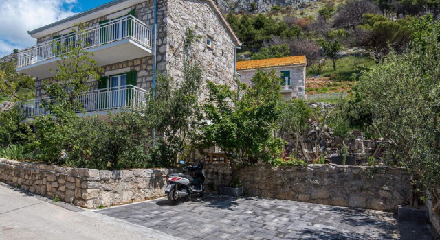 Awesome Home In Podstrana, Book Hotel Stara Podstrana Podstrana