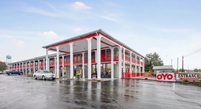 OYO Hotel Cumberland Hwy 127 KY, Đặt Khách sạn Russell Springs Kentucky