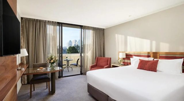 Standard huone parvekkeella kaupunkinäköala View Melbourne
