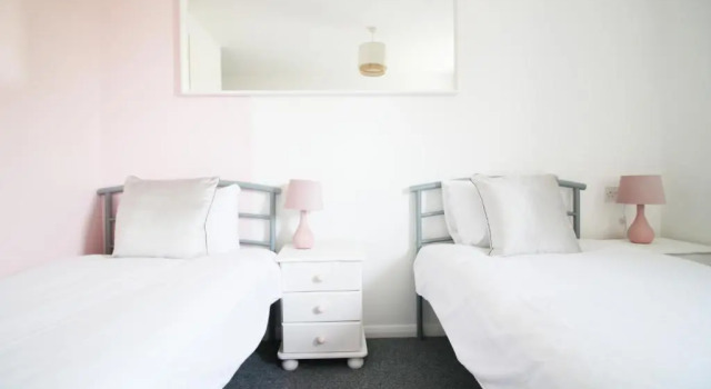 Jimmy's Way by Tŷ SA - BEAUTIFUL 2 Bedroom, Rezervați Hotel Cardiff Bay Cardiff, lângă Techniquest