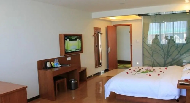 Vatica ShangHai Pudong Airport Disney Huaxia(E) Road Metro Station Hotel ., Забронировать Отель Шанхай район Шанхая
