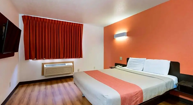Двухместный люкс Motel 6 Davenport, IA