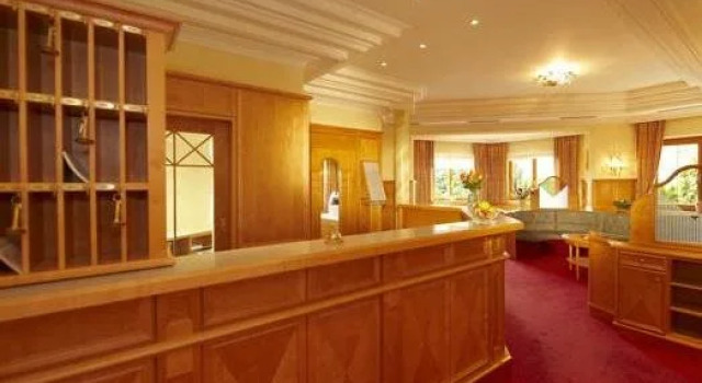 Landhotel Häuserl im Wald, Varaa Hotelli Groebming Schladming - Dachstein