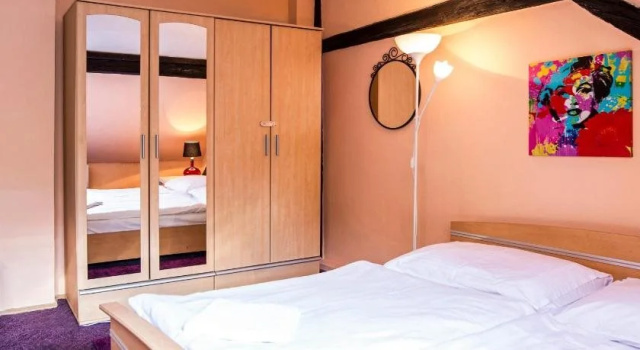 Grand Central Apartment