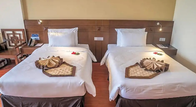 Номер Deluxe Sai Gon Phu Tho Hotel