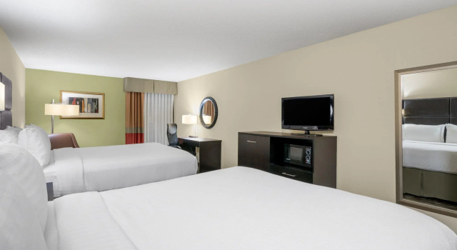 Номер Standard Holiday Inn Morgantown - Reading Area by IHG