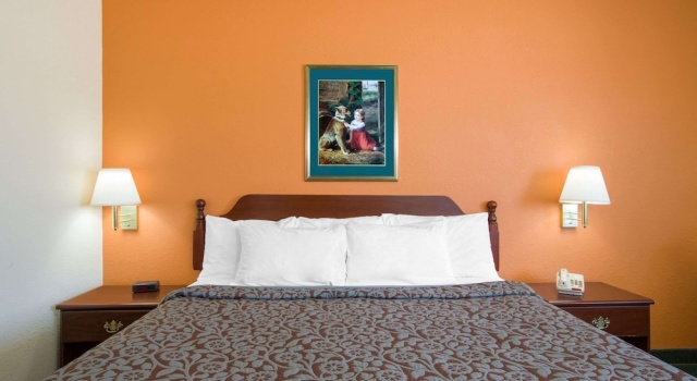 Двухместный номер Standard Days Inn by Wyndham Butler