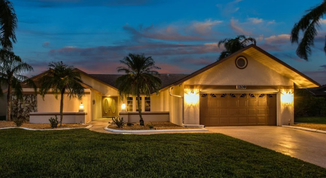 Villa Blue Sky, Cape Coral, Забронировать Вилла Отели Кейп-Корал 4 звезды, 4*