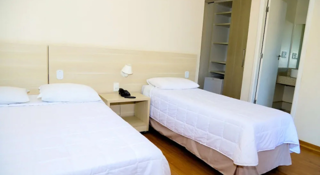 Трёхместный номер Deluxe VOA Hotel Rezende