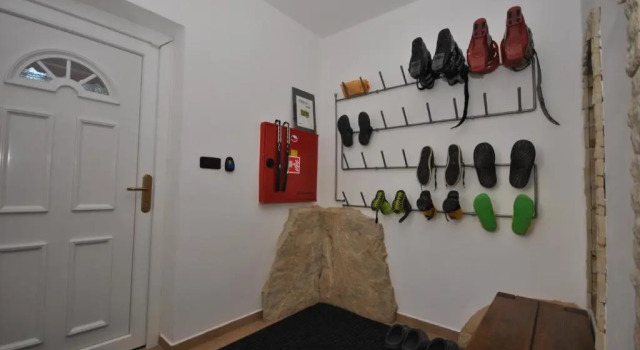 Black Hill Apartments, Rezervați Apartament Cerny Dul Hradec Kralove