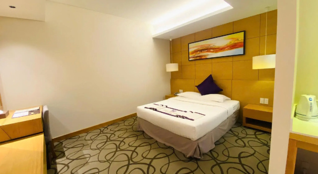 The IRIS SIGNATURE HOTEL AND SPA, Забронировать Курортный отель Кантхо Can Tho Municipality, рядом с Can Tho Museum