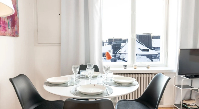 Апартаменты Comfort 2ndhomes Cozy 1BR Apartment with a View