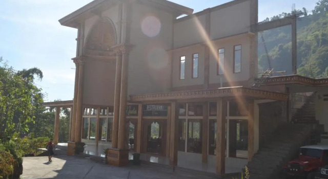 Hotel Nadia Bromo, Book Hotel Billige hoteller i Probolinggo