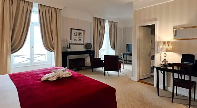 Номер Deluxe Hôtel Des Trois Couronnes & Spa - The Leading Hotels of the World