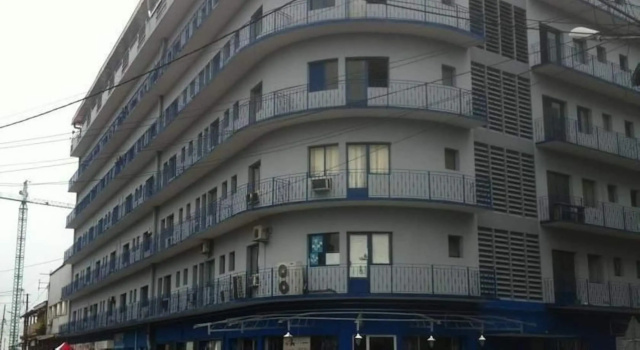Hotel Beausejour Mirabel, Varaa Hotelli Wouri hotellit, joissa on pysäköinti, Pysäköinti