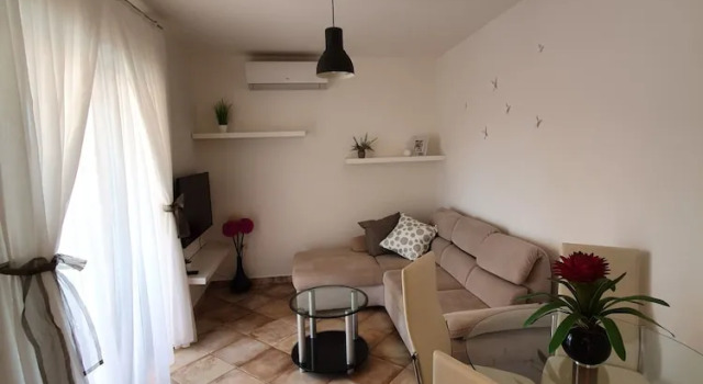 Семейные апартаменты с балконом Butique apartment Borghetto