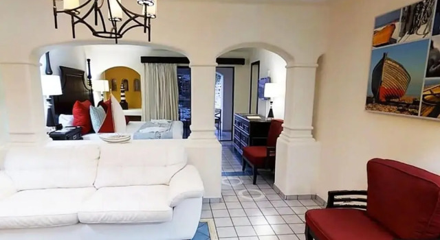 Beautiful Studio JR Suite in Downtown Cabo, Забронировать Отель Кабо-Сан-Лукас 