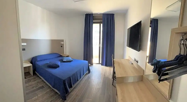 Номер Deluxe Tiby Hotel