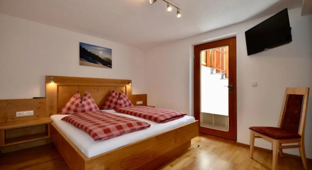 Ferienhaus Tirol im Ötztal, Забронировать Отель Умхаузен Эцталь