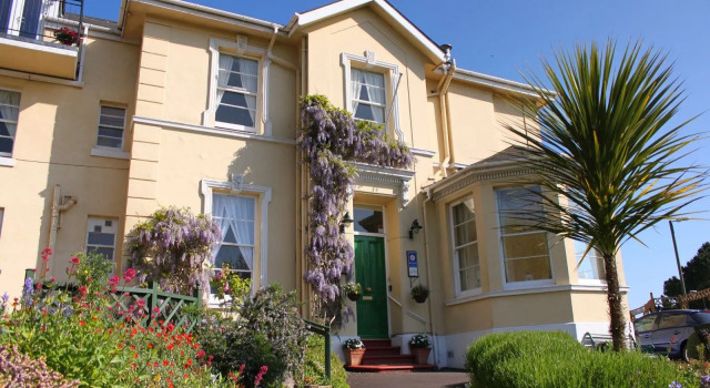 The Berburry, Забронировать Гостевой дом Торки Девон, рядом с Institute Beach