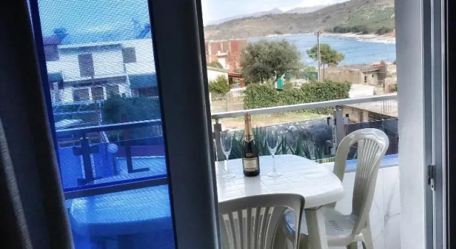 Пятиместный семейный номер Standard с балконом Prive Hotel and Apartment