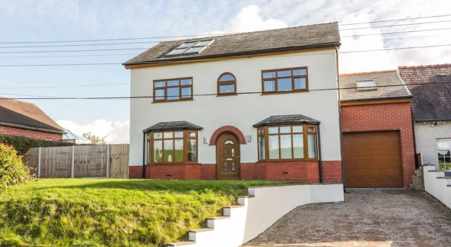 Dolanog, Wrexham, Забронировать Отель Рексем Клоид
