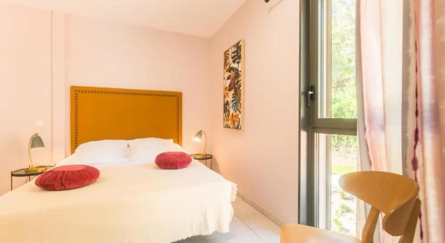 "Le Soleil Levant" avec balcon et parking privé, 2 adultes et 1 enfant, Забронировать Апартаменты/квартира Апартаменты Dodogne Valley, Апартаменты/квартира