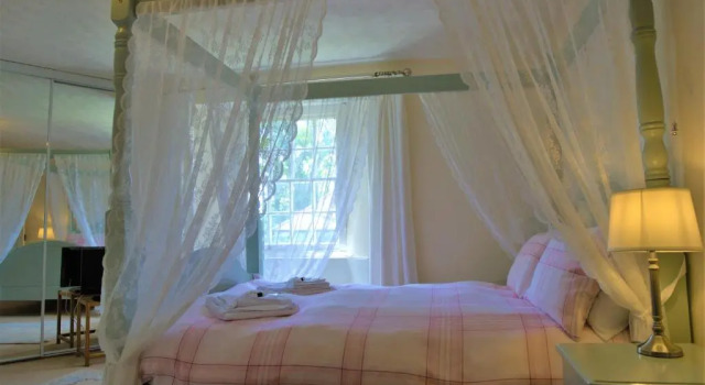 Ta Mill Cottages & Lodges - Pump Cottage, Book Hotel Launceston Cornwall