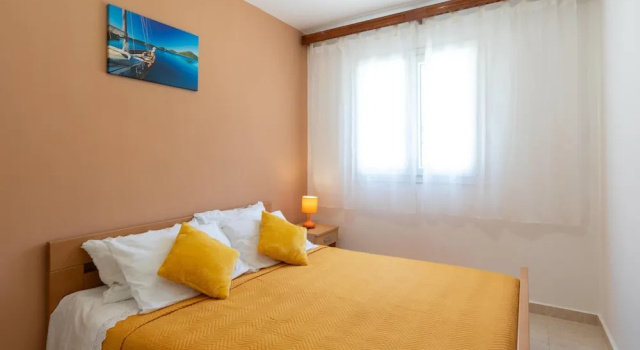 Beautiful Home in Prizba With Wifi and 3 Bedrooms, Забронировать Отель Отели Корчулы с парковкой, Парковка