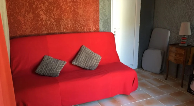 Le Jardin des Oliviers, Rezervați Hotel Saint-Denis-de-Pile 