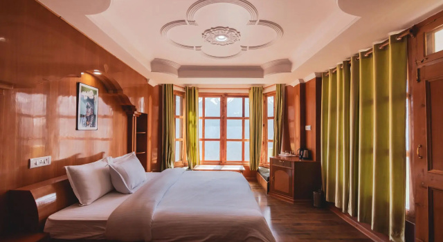 Номер Executive Hotel Kalpa Deshang