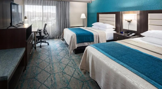 Двухместный номер Standard Bismarck Hotel and Conference Center