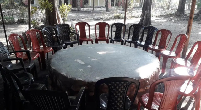 Кровать в общем номере (мужской номер) Corbett Jungle Inn